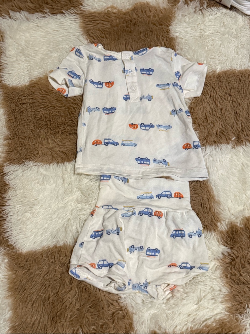 Carter’s 2 Piece Set- 0-3 months